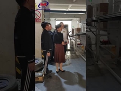 Scena acrilica di produzione della sedia